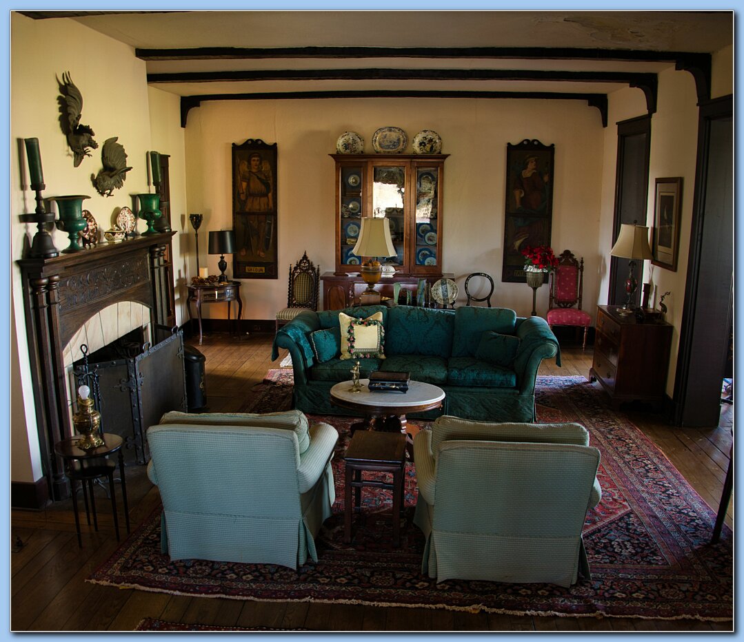 Commerce Living Room
